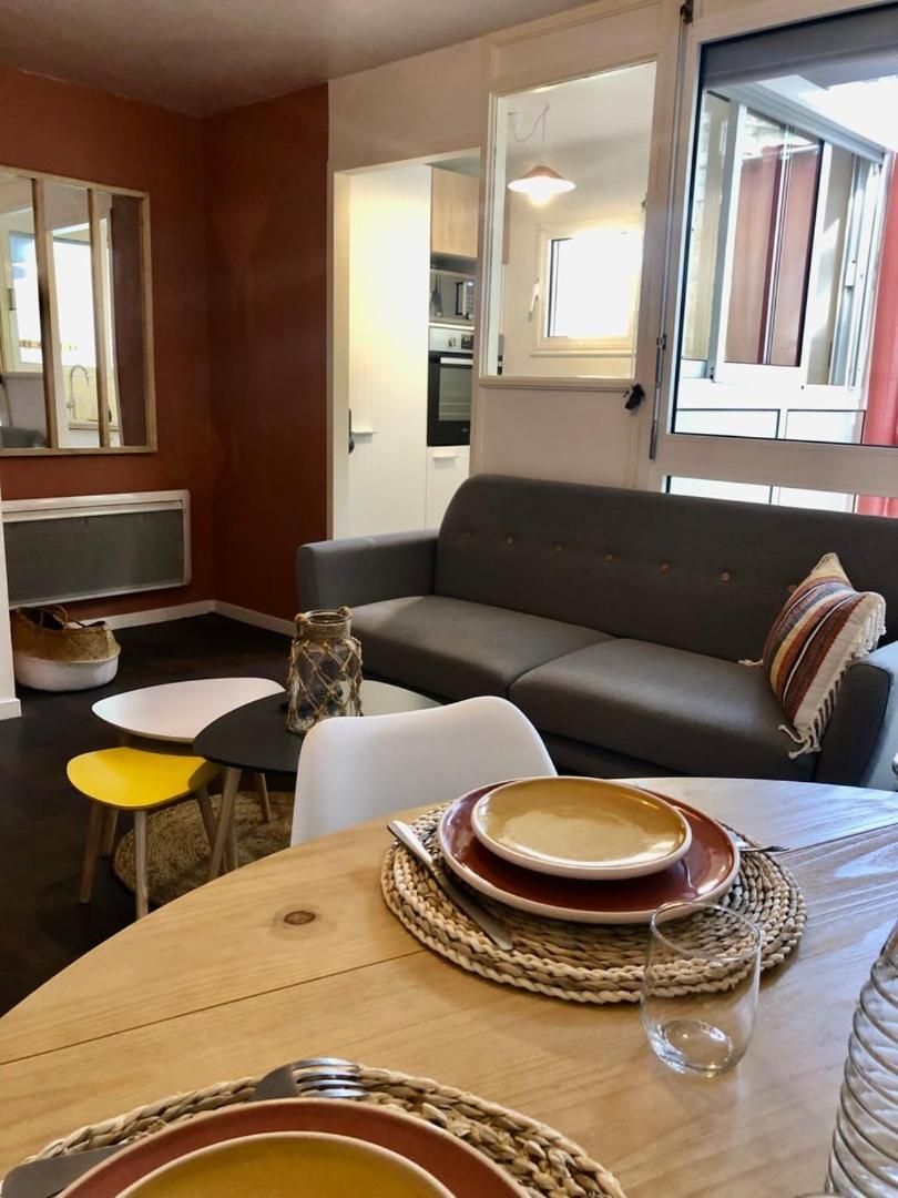 Appartement Le Carnot: City Centre With Parking Space à Poitiers Extérieur photo